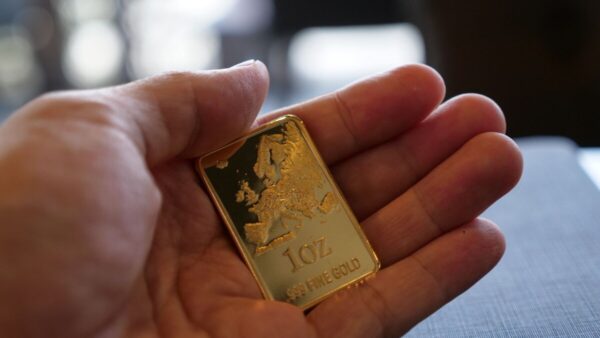 lingouri aur in criza financiara